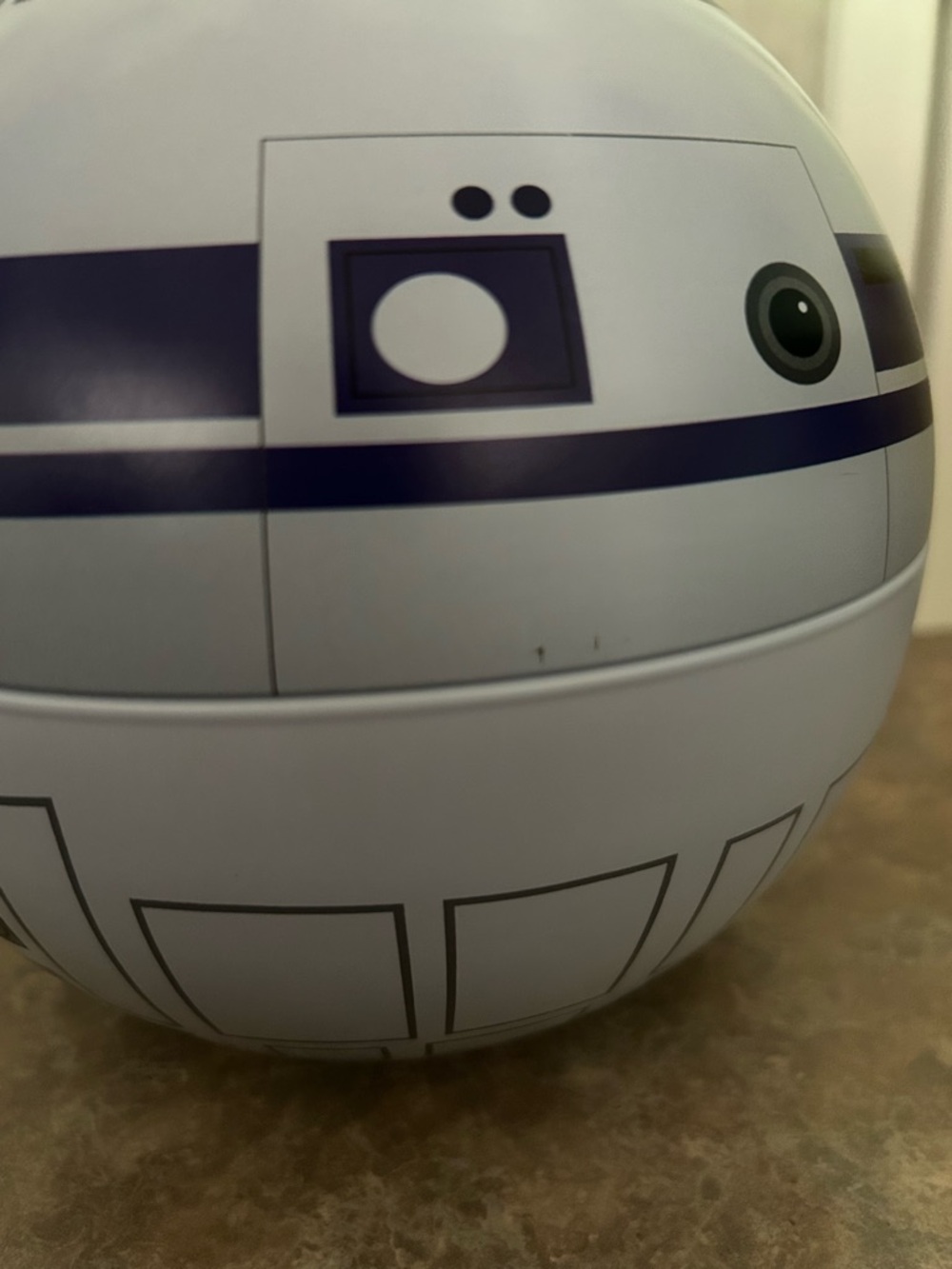 Star Wars R2D2 Tin Popcorn Bowl - Picture 12 of 15
